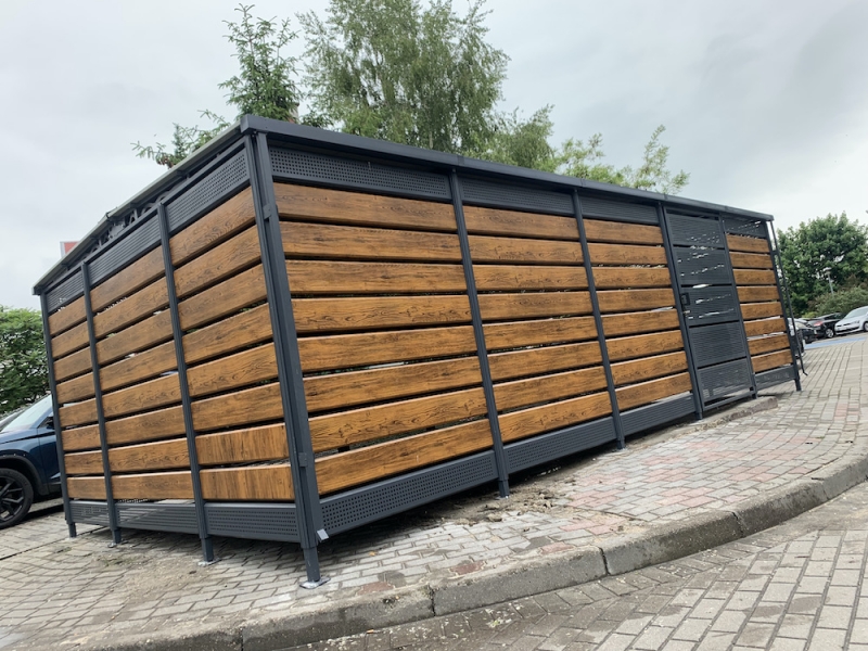 wiata_smietnikowa_wood_surogat_2 (2).jpeg